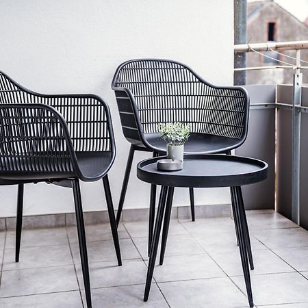 Ferienwohnung Ella - Direkt Am Bodensee Friedrichshafen Kültér fotó