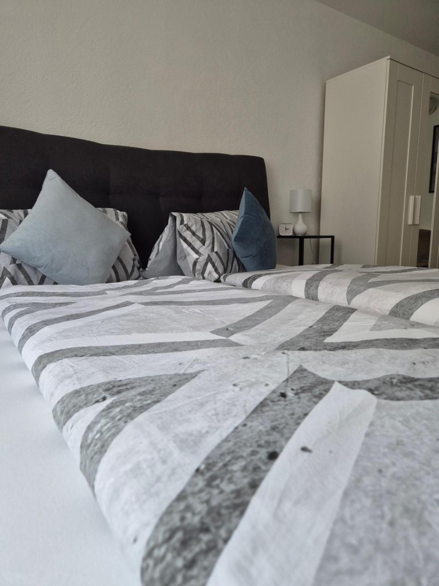 Ferienwohnung Ella - Direkt Am Bodensee Friedrichshafen Kültér fotó