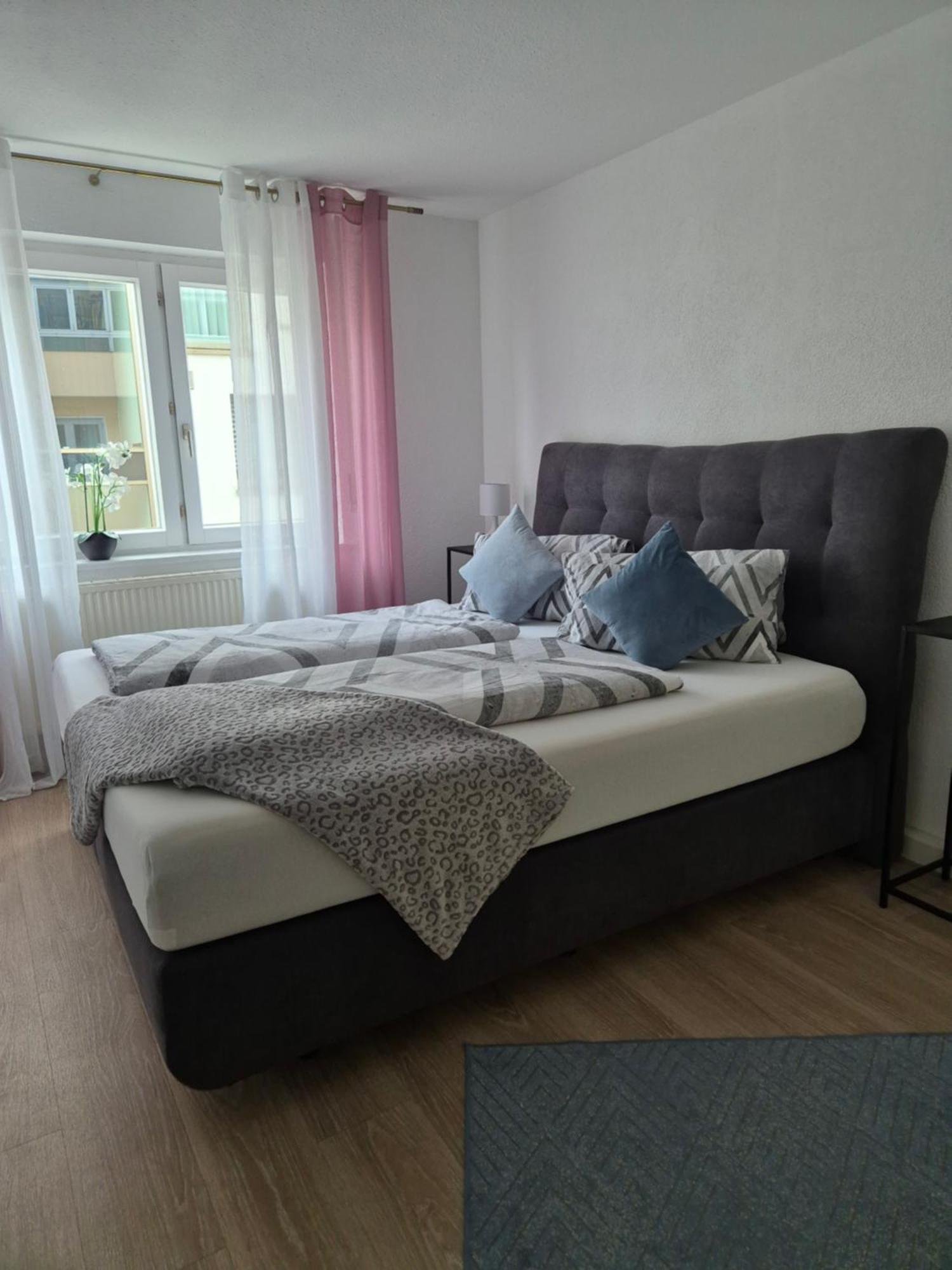 Ferienwohnung Ella - Direkt Am Bodensee Friedrichshafen Kültér fotó