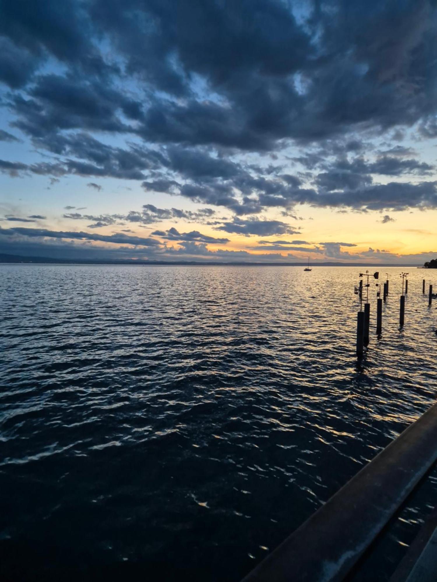 Ferienwohnung Ella - Direkt Am Bodensee Friedrichshafen Kültér fotó
