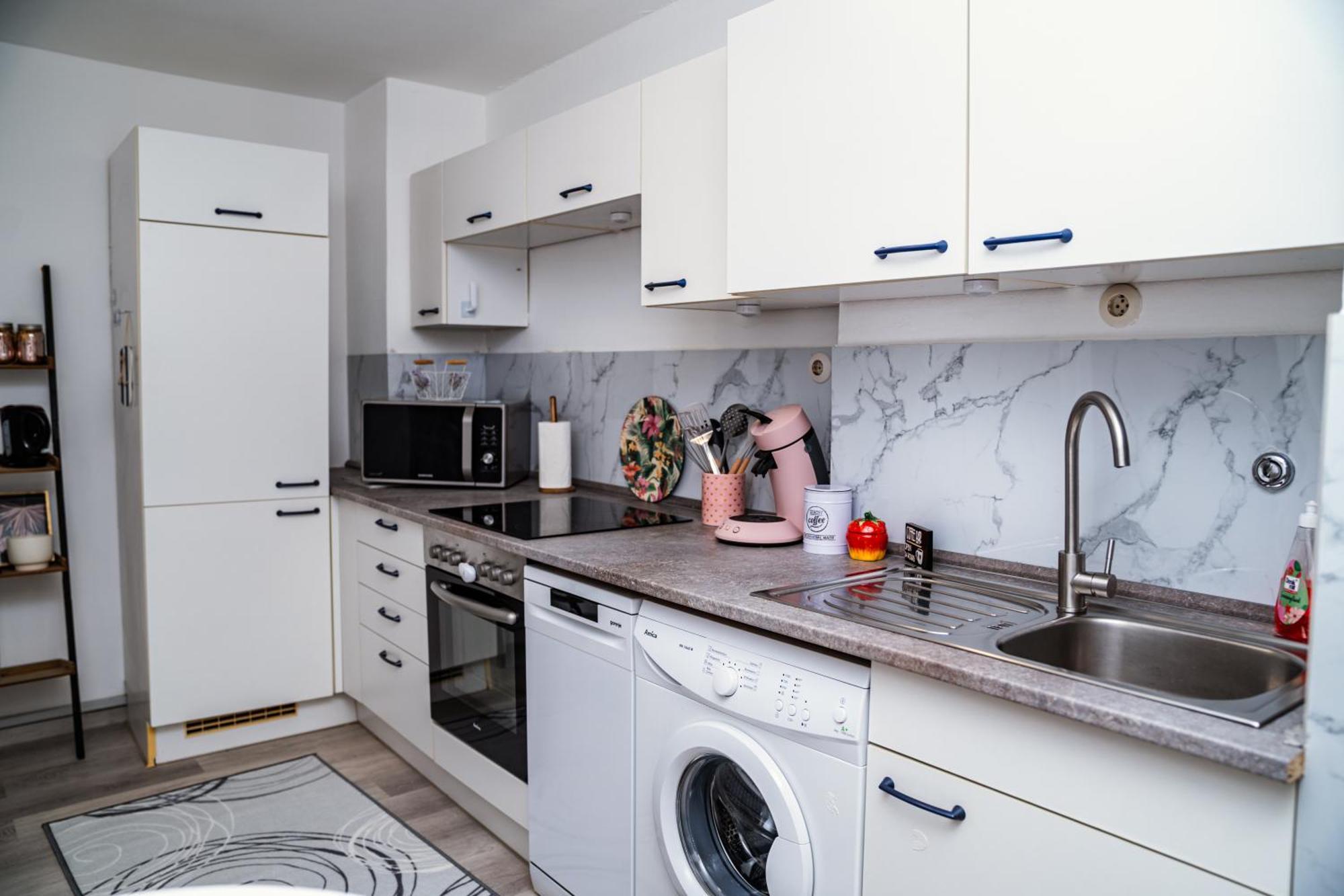 Ferienwohnung Ella - Direkt Am Bodensee Friedrichshafen Kültér fotó